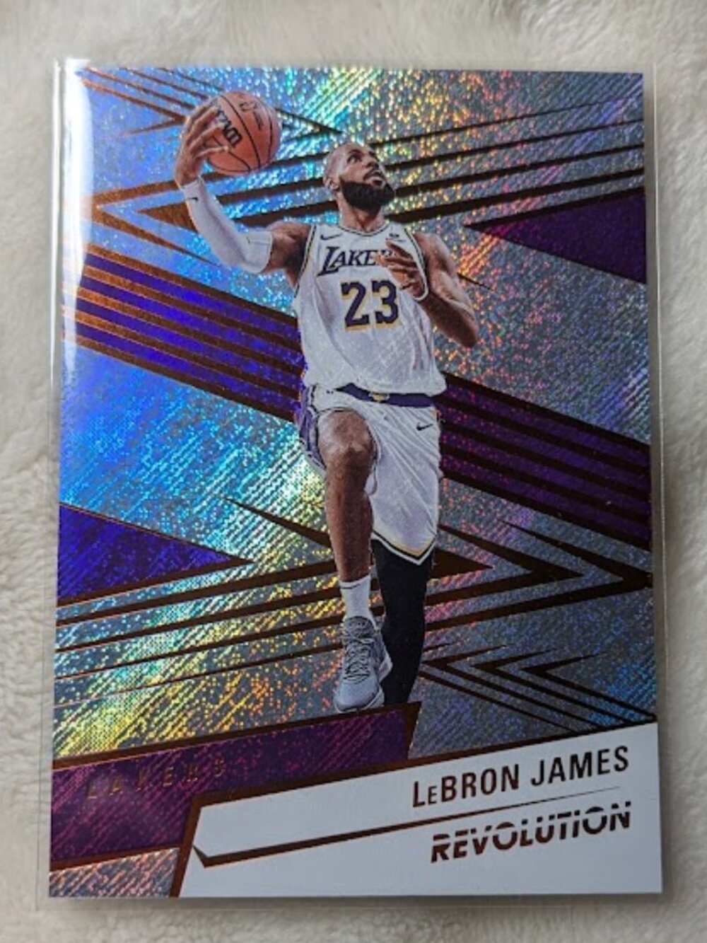 2024 Panini Revolution LEBRON JAMES #31